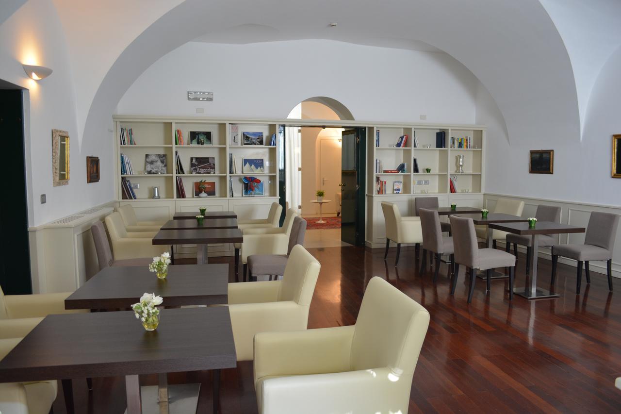 Albergo Accademia Trydent Zewnętrze zdjęcie