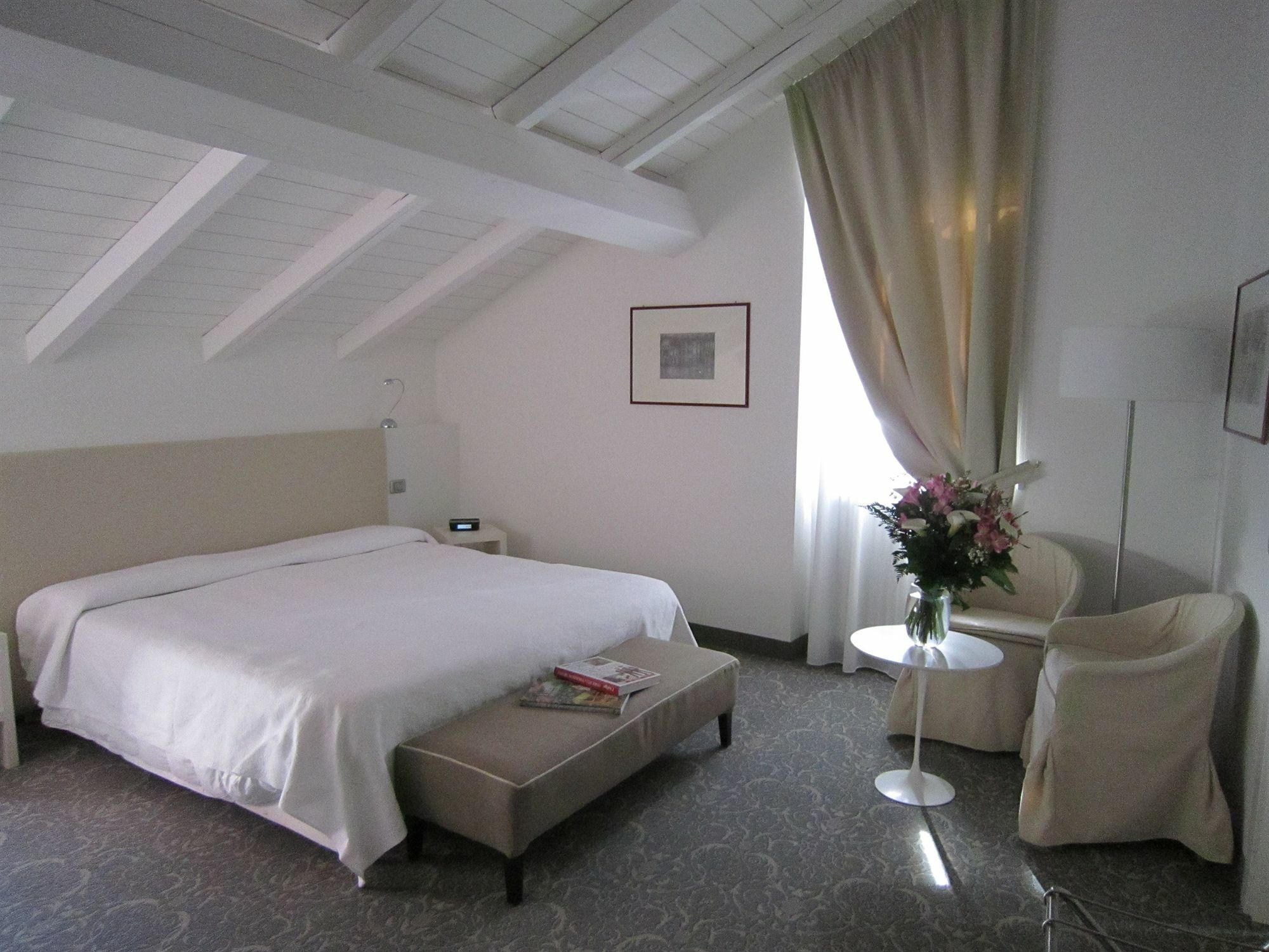 Albergo Accademia Trydent Zewnętrze zdjęcie